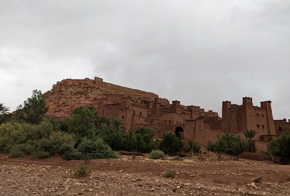 Aït Ben Haddou y paisaje de Ouarzazate en Marruecos