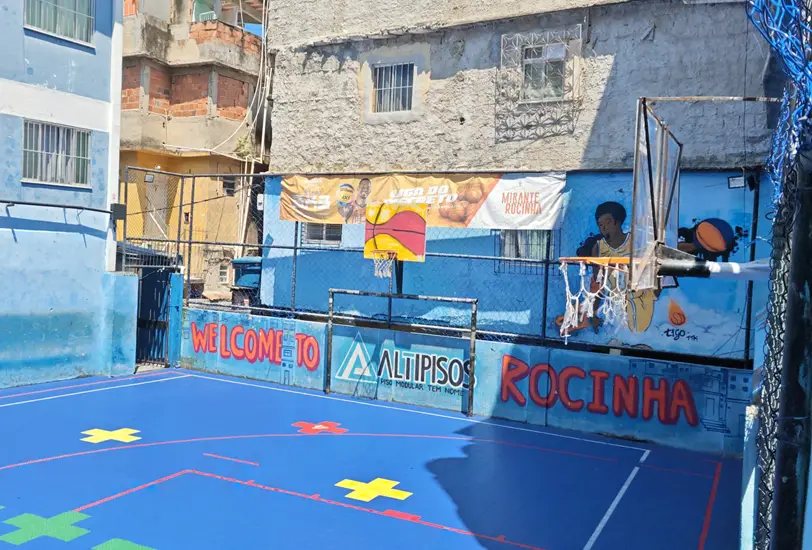 Excursión desde Río de Janeiro a la favela Rocinha visitando además un campo de fútbol local