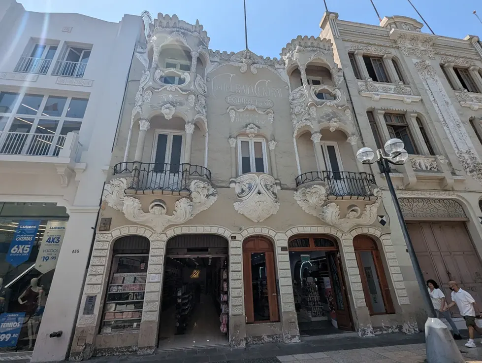 Edificio histórico en Jirón de la Unión