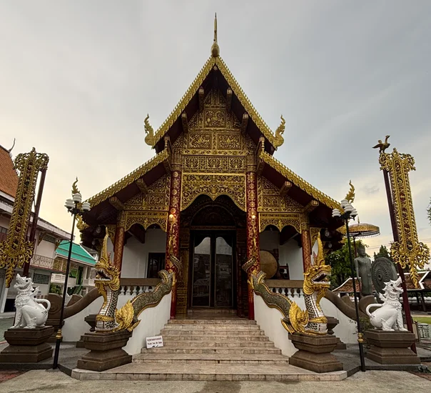 Wat Klang Wiang Chiang Rai