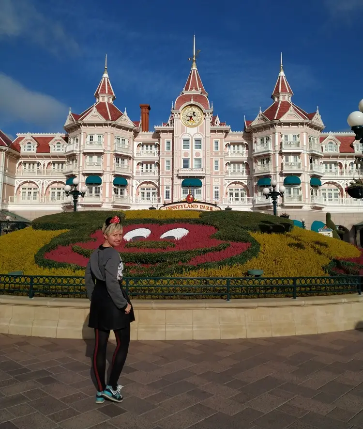 Entrada a Disneyland París